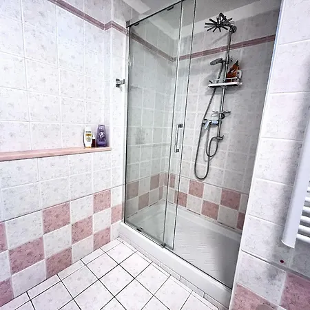 Direct Monaco 2 Pieces Devant Piscine Apartament Beausoleil