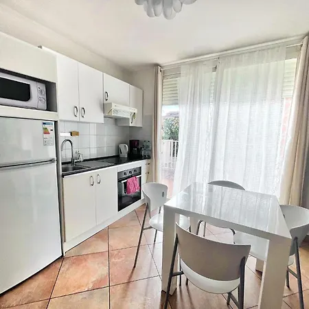 Direct Monaco 2 Pieces Devant Piscine